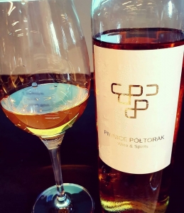 logo dla firmy Piwnice Półtorak